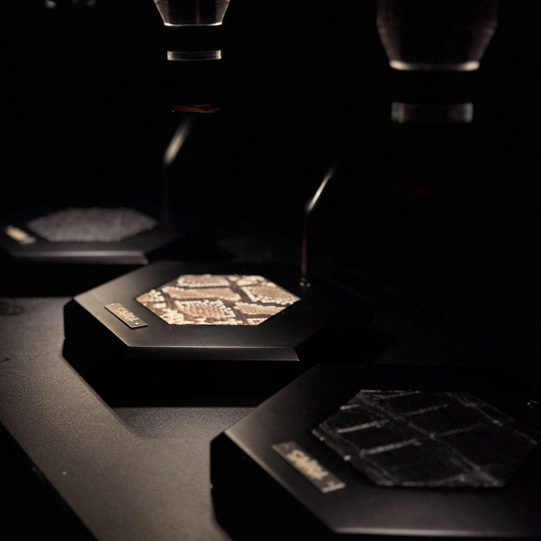 FieldSAHARA クロコダイル・パイソン MINI LIGHT STAND - FieldSAHARA